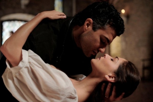 Térj vissza - spanyol-mexikói romantikus vígjáték