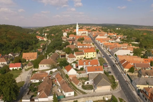 Magyarország madártávlatból: Északnyugat-Dunántúl tartalma - Ozone TV (HD) 2018.04.20 13:00